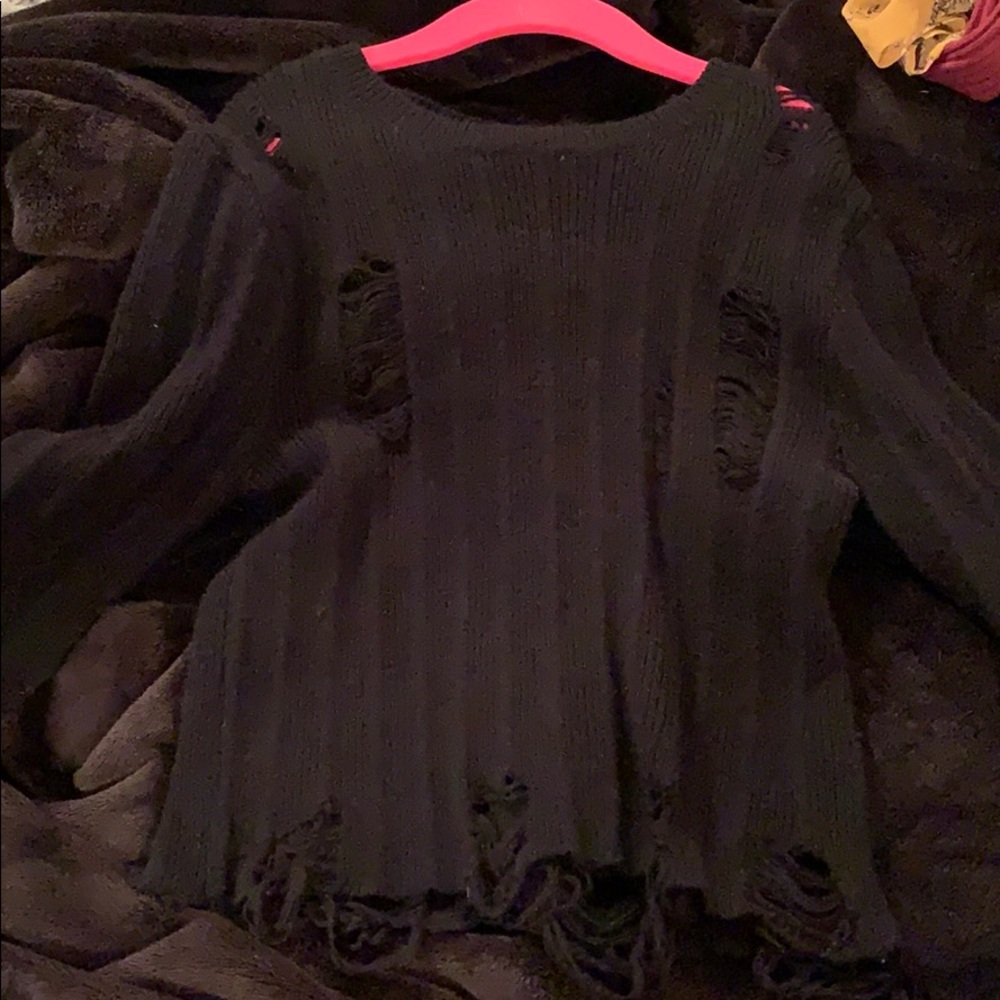 Rue 21 Black long distressed crop